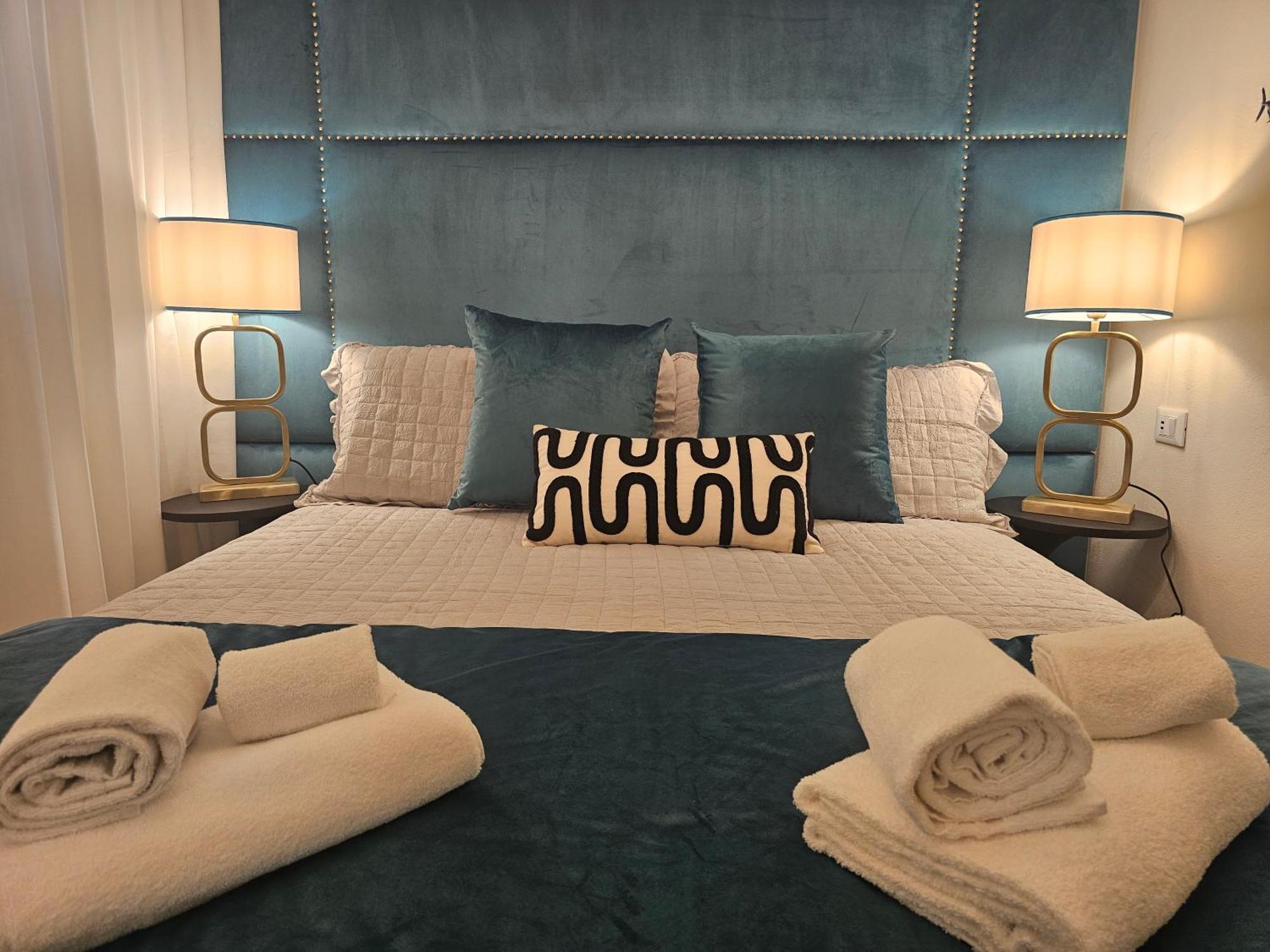 "Burlamacca" Luxury Apartment В'яреджо Екстер'єр фото